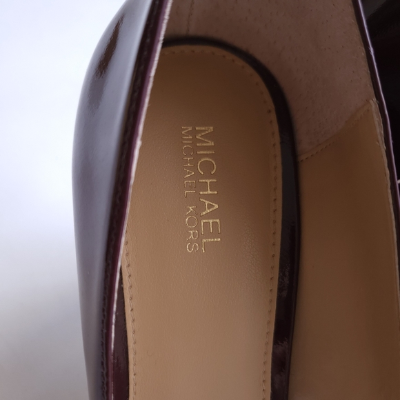 NWOT MICHAEL Michael Kors Ashby Flex Pumps - Picture 13 of 16